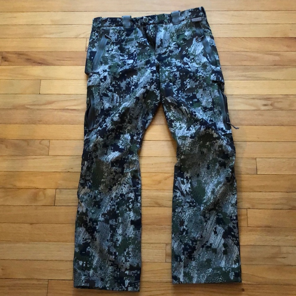Sitka hunting camp pants, mens small